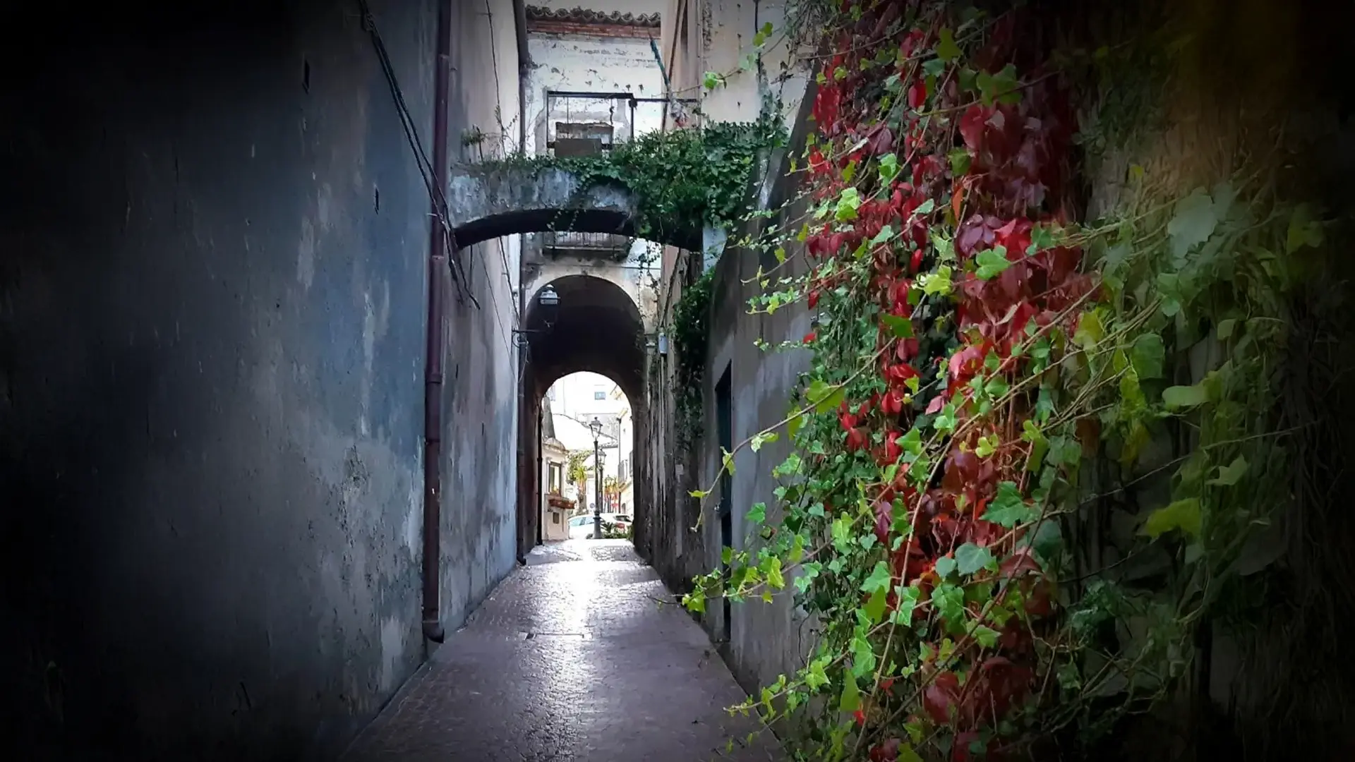 Sentiero dell’Inglese: Un Cammino tra Natura, Storia e Cultura Grecanica