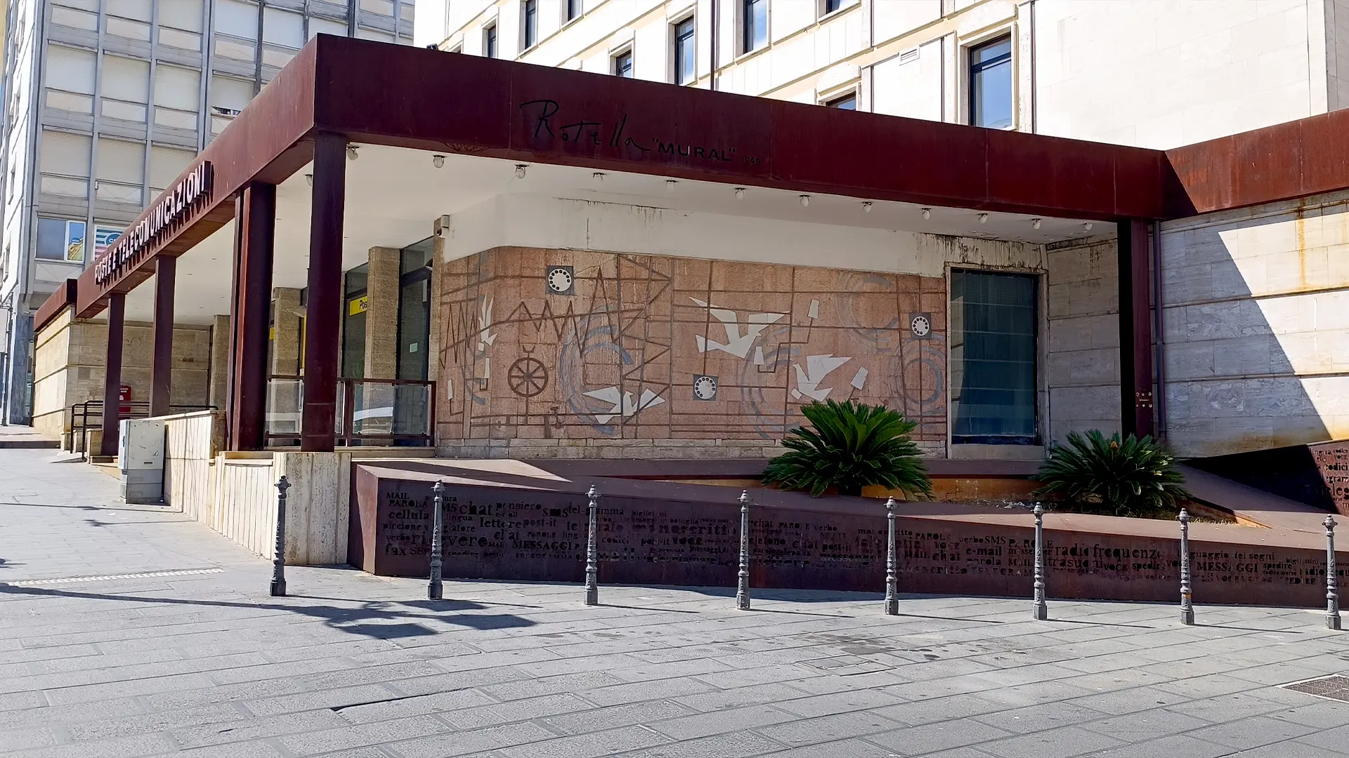 “Mural” di Mimmo Rotella