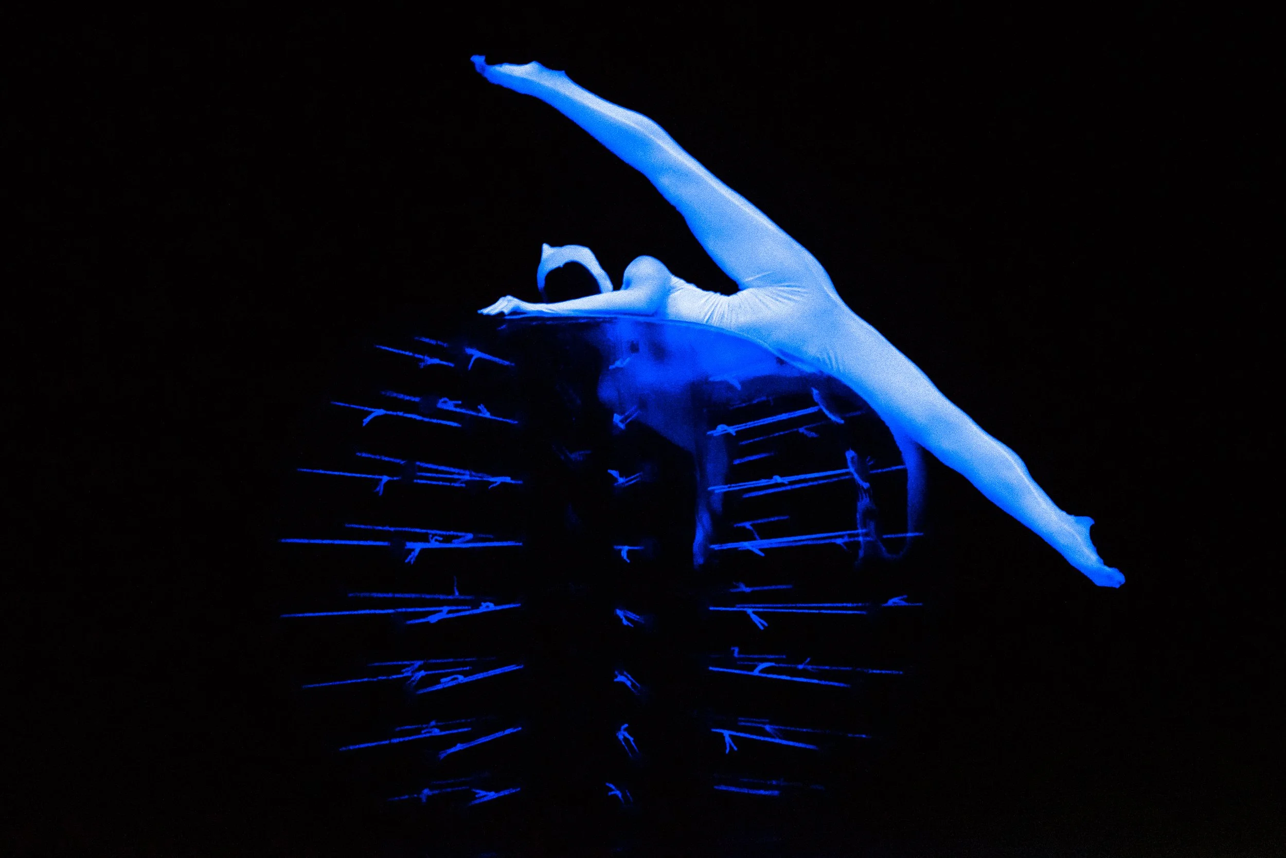 Cosmos – Evolution Dance Theater